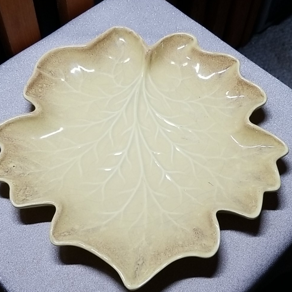 Vtg Royal Haeger Oak Leaf Dish